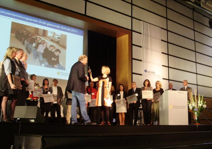 Gesamtschule Waldbröl erhält den höchstdotierten Schulpreis in NRW